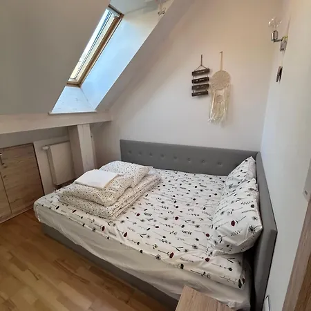 My Universe Mezzanine Teczowe Wzgorze *