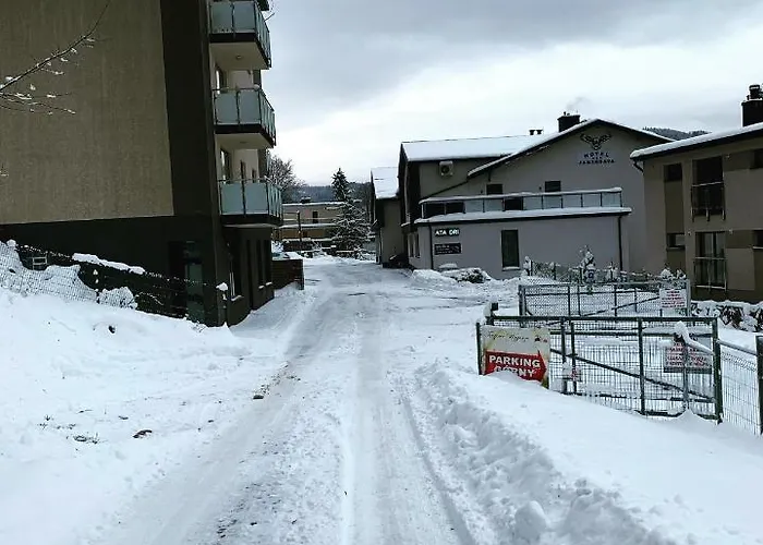 My Universe Mezzanine Teczowe Wzgorze